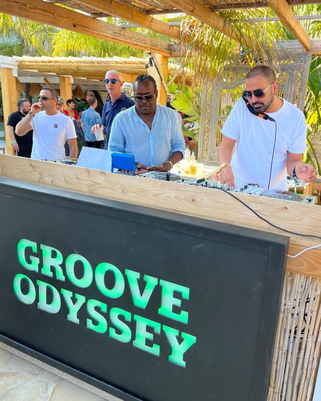 Incredible weekend playing in Ibiza 💥☀️🎧❤️‍🔥🔥 alongside the greatest house music DJs and producers @grooveodyssey 💯🚀 also welcoming my dearest @juliehornelips for her first time on the White Isle 🤍 including Es Vedra ⛰️ huge thanks and love to @bobbyandsteveuk ❤️ @mikeesva ❤️ and the entire family @grooveodyssey for a truly special event 🥰❤️😍 next stops Dubai and Mexico 🇦🇪✈️🇲🇽