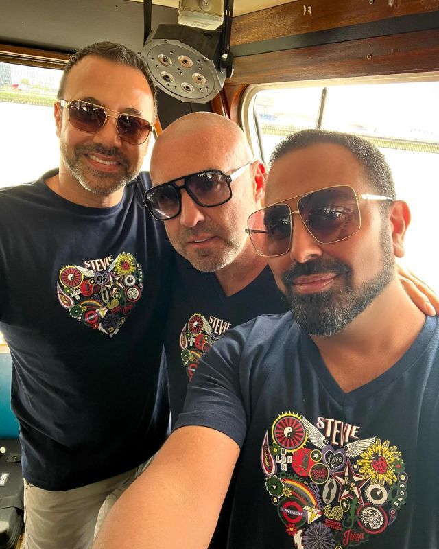 The best time on the Thames 
⛴️🎧💙 celebrating Dance for Stevie @bobbyandsteveuk @grooveodyssey big love to you all family ❤️🧡💛 next stop @suncebeat Portugal 🇵🇹
